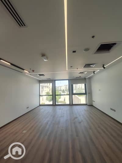 مکتب  للايجار في القاهرة الجديدة، القاهرة - 2fb38e03-bf40-47b2-8654-e41336a193f8. jpg