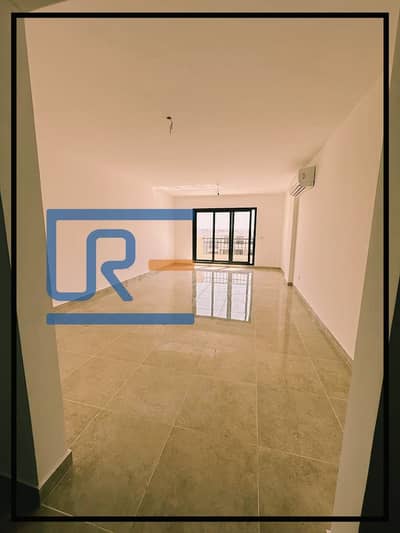 2 Bedroom Penthouse for Rent in New Cairo, Cairo - main 1. jpg