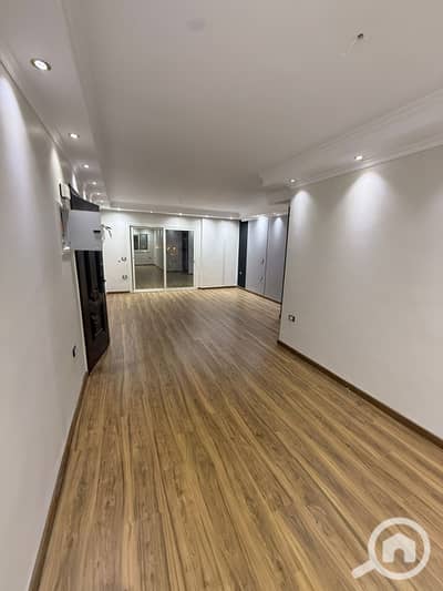 3 Bedroom Flat for Sale in Madinaty, Cairo - WhatsApp Image 2025-08-13 at 1.38. 43 AM (1). jpeg