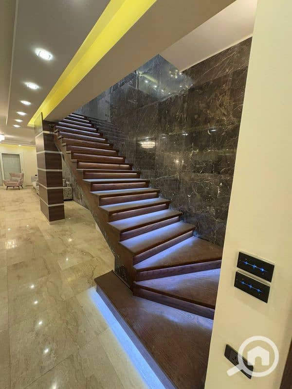 I villa For Rent in Mountain View Hyde Park furnished