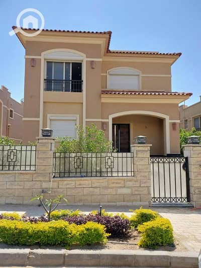 6 Bedroom Villa for Rent in Katameya, Cairo - فيلا منفصلة للإيجار اول سكن في التجمع الخامس
