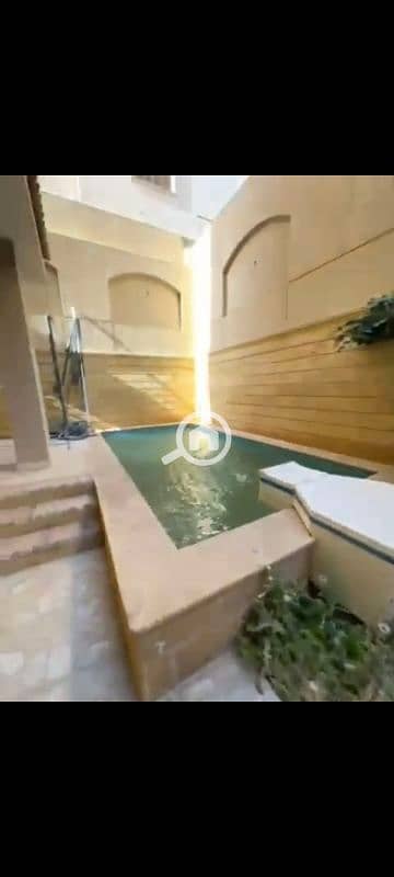 3 Bedroom Duplex for Rent in New Cairo, Cairo - دوبلكس للايجار بحمام سباحة بالمطبخ والتكيفات في البنفسج فيلات