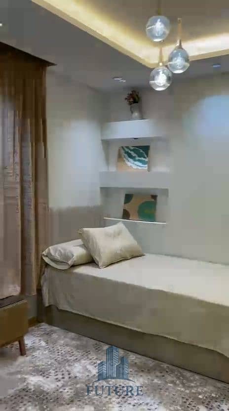 21 WhatsApp Video 2025-07-02 at 22.35. 42_5b1aa14f. mp4_20250702_231516.760. jpg