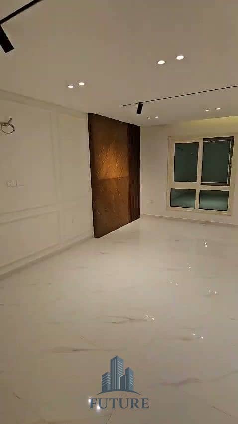 4 WhatsApp Video 2025-08-17 at 21.13. 42_d0d9defd. mp4_20250817_215807.958. jpg