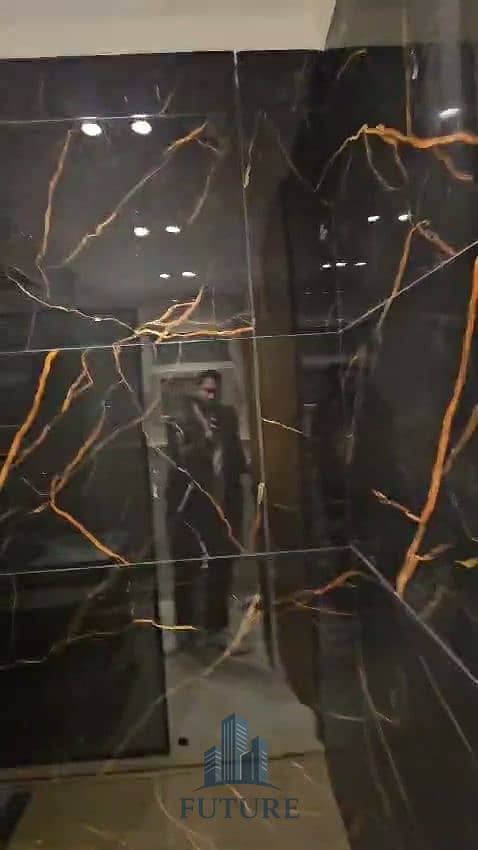 22 WhatsApp Video 2025-08-17 at 21.13. 42_d0d9defd. mp4_20250817_220015.718. jpg