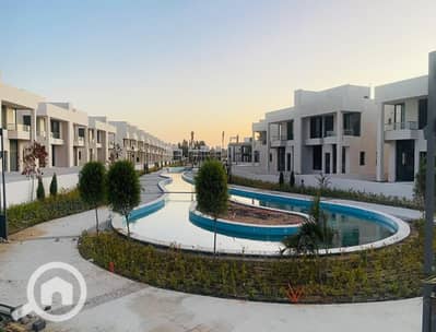 3 Bedroom Villa for Sale in Sheikh Zayed, Giza - 5f07586c-9afe-4a77-af53-049fa7b7a903. jpg