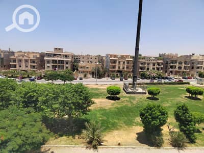 4 Bedroom Flat for Sale in New Cairo, Cairo - IMG-20250730-WA0202. jpg