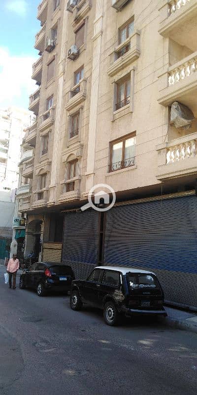 Retail for Sale in Miami, Alexandria - لراغبي التميز:للبيع محل50م. 3أبواب. بموقع متميز بأبراج آمون بميامي