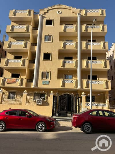 3 Bedroom Flat for Sale in New Cairo, Cairo - IMG-20250815-WA0285. jpg