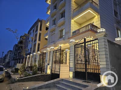 3 Bedroom Flat for Sale in New Cairo, Cairo - IMG-20250824-WA0097. jpg