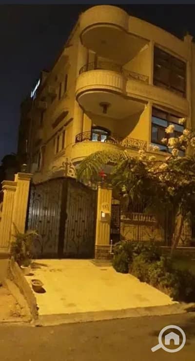 فلیٹ 3 غرف نوم للايجار في القاهرة الجديدة، القاهرة - IMG-20250805-WA0191. jpg