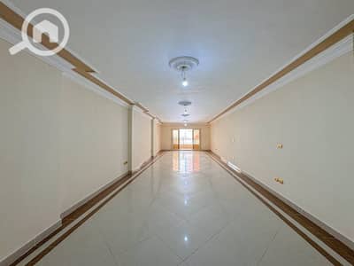 شقة 3 غرف نوم للبيع في جليم، الإسكندرية - 30c4ef6a-4c21-4310-9a75-caa21ea3424a. jpeg