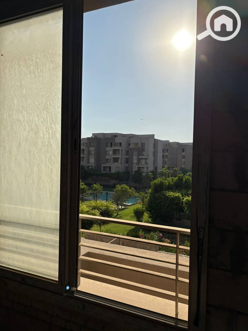 9 مش اصليه. jpeg