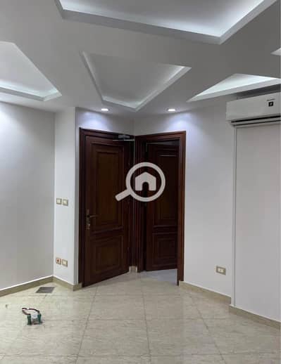 مکتب  للايجار في سبورتنج، الإسكندرية - 4a1198c1-3d39-4016-b5d3-94a52b731fc1. jpg