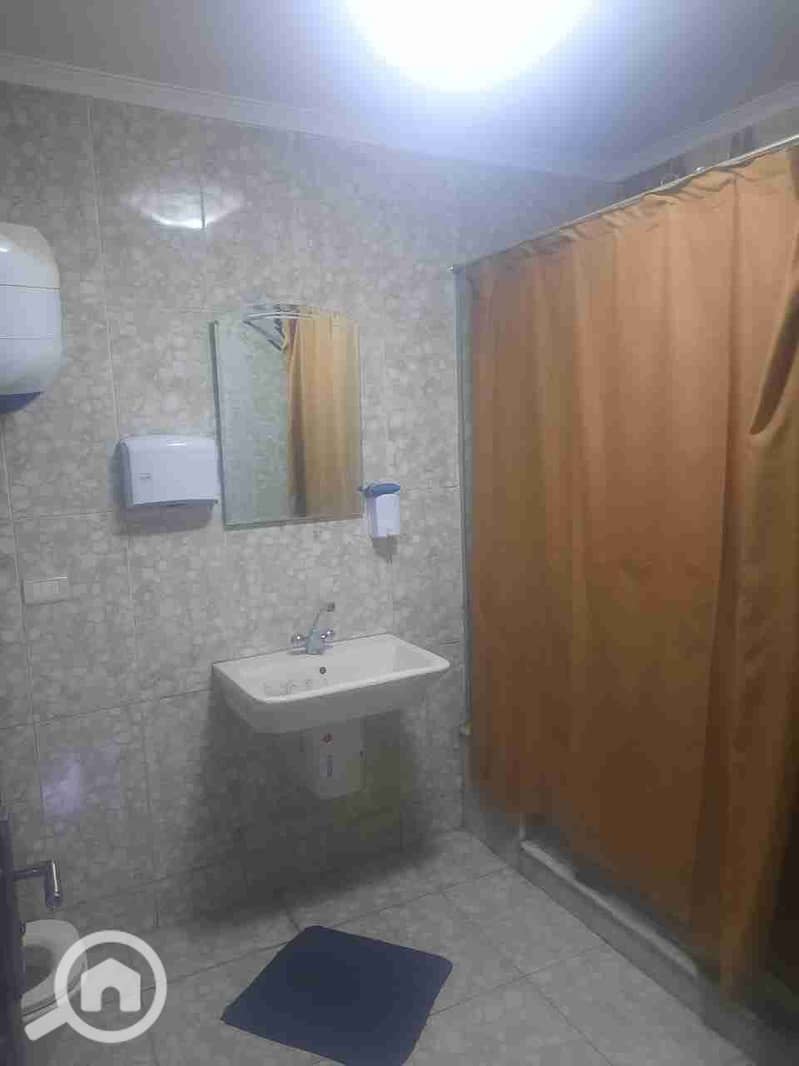 6 1000202427. jpg
