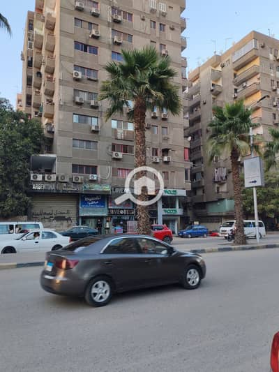 شقة 2 غرفة نوم للبيع في فيصل، الجيزة - شقة بأبراج الشروق على شارع الملك فيصل محطة حسن محمد للبيع