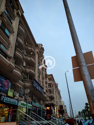 3 Bedroom Apartment for Sale in Haram, Giza - ألترا لوكس 220م بأبراج جوميرا شارع الهرم الرئيسي