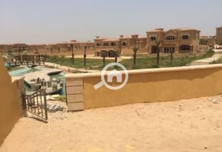 فیلا 5 غرف نوم للبيع في الشيخ زايد، الجيزة - فيلا مستقله للبيع كورنر اطلاله مباشره علي البحيرات كمبوند رويال ميدوز