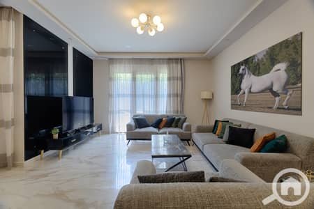 دوبلكس 4 غرف نوم للايجار في الشيخ زايد، الجيزة - دوبلكس 4 غرف في كازا - بيفرلي هيلز | Luxury duplex in Casa