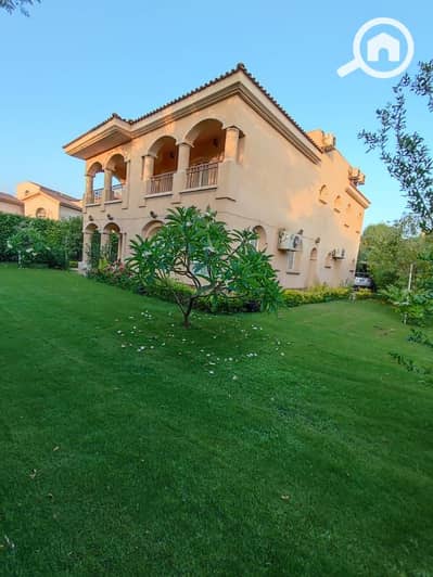4 Bedroom Villa for Sale in Madinaty, Cairo - d8121d41-b784-4f17-a75f-a2cb67f34306. jpg