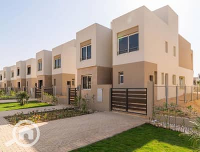 فیلا 4 غرف نوم للبيع في 6 أكتوبر، الجيزة - 5e9052b9-0938-437a-a6b8-1088928b84eb. jpg