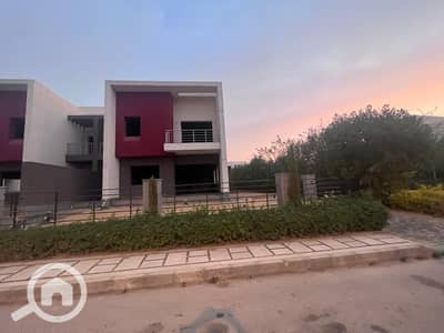 فیلا 4 غرف نوم للبيع في مدينتي، القاهرة - 940089e3-e538-448d-990d-e0c83799575b. jpeg