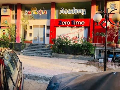 Retail for Rent in Nasr City, Cairo - محل تجاري موقع متميز جداً شارع رئيسي خلف السراج مول