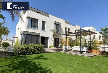 4 Bedroom Villa for Sale in New Cairo, Cairo - 49751d7d-fbca-4109-8864-73448423d36e. jpg