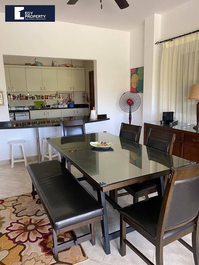 4 _files_9041cfac-eadf-4b48-95a4-dcd9cd11bba3. jpg