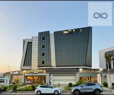مجمع تجاري  للايجار في القاهرة الجديدة، القاهرة - 4dda4753-2bbd-47b5-ab8f-78b130e854ae. jpeg