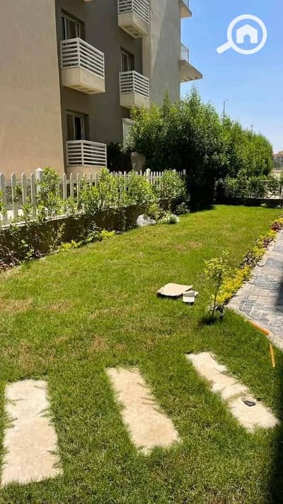 فلیٹ 3 غرف نوم للايجار في الشيخ زايد، الجيزة - شقه أرضي بحديقه المرحله الرابعه بجوار مديريه ١٧٥م حديقه ٢٠٠م زايد