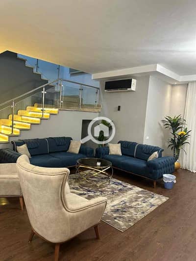 3 Bedroom Villa for Rent in Sheikh Zayed, Giza - f890424d-b7c9-431e-9f19-d3fd309303cf. jpg