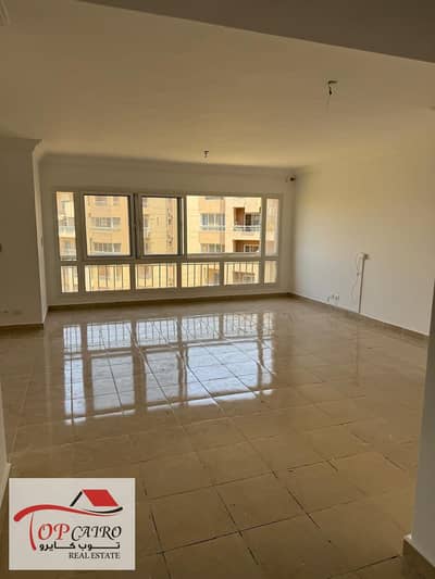 4 Bedroom Apartment for Sale in Madinaty, Cairo - صورة واتساب بتاريخ 1447-02-18 في 17.21. 40_686d1b9c. jpg