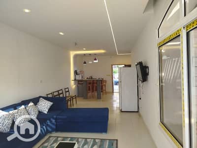 3 Bedroom Chalet for Rent in North Coast, Matruh - شاليه في مارينا 2 ارض بجنينه ثلاث غرف مكيفين غرفه ماستر
