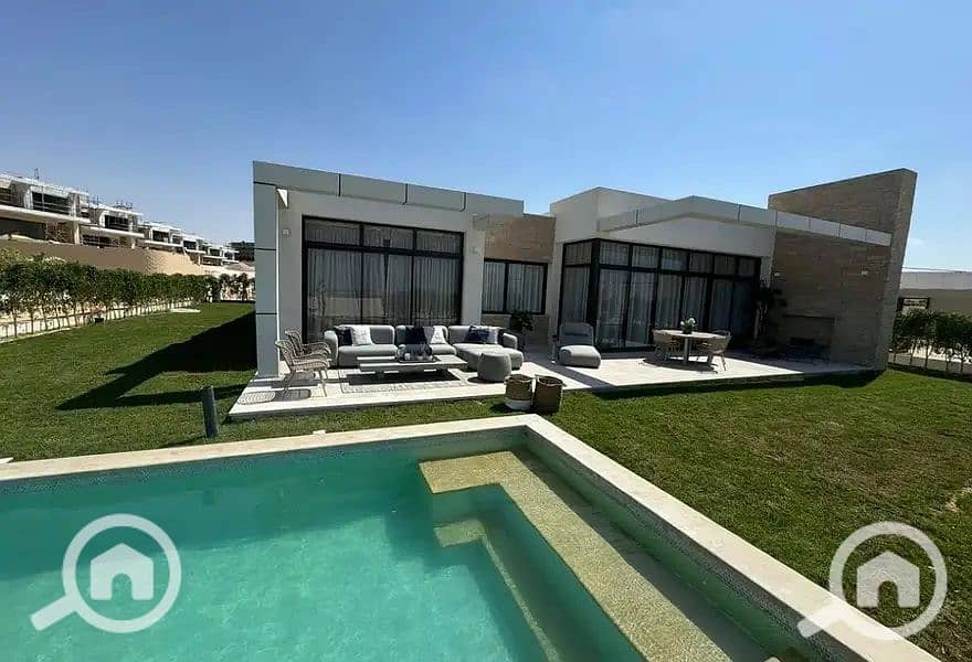 4 29493917-اتلاشسشس. jpg