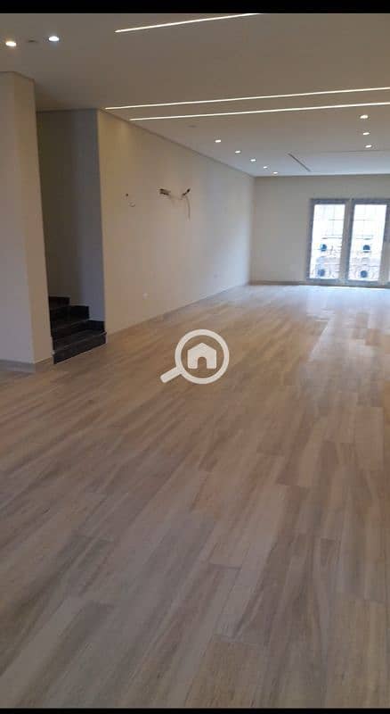 شقة للايجار بفيلا بالحي الثامن اول سكن علي الأمل الرئيسي سكن وإداري شقة للايجار بفيلا بالحي الثامن اول سكن علي الأمل الرئيسي سكن وإداري