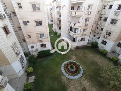 3 Bedroom Penthouse for Sale in Sheikh Zayed, Giza - شقة بنتهاوس للبيع بكمباوند روضه المهندسين بالحي السابع بالشيخ زايد