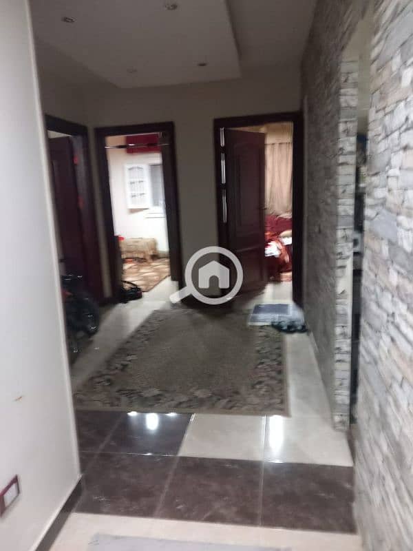 شقة للايجار بالمطبخ بالحي السادس عشر بجوار مزار مول بالشيخ زايد شقة للايجار بالمطبخ بالحي السادس عشر بجوار مزار مول بالشيخ زايد