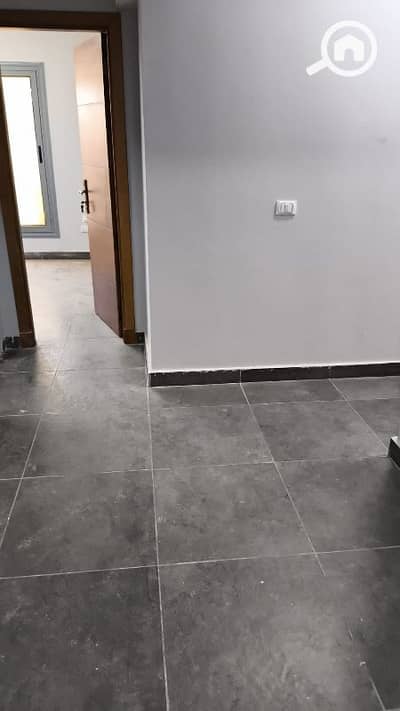 Clinic for Rent in Sheikh Zayed, Giza - عيادة للايجار او مكتب إداري بمول تجاري بموقع مميز بالشيخ زايد
