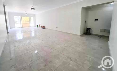 شقة 3 غرف نوم للايجار في سموحة، الإسكندرية - c4deee96-d3ac-47ff-ba57-1c1f72c54020. jpg