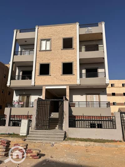 3 Bedroom Flat for Sale in Sheikh Zayed, Giza - صورة واتساب بتاريخ 2025-08-28 في 15.26. 48_dd3feb99. jpg