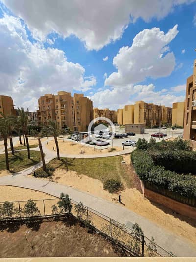 فلیٹ 3 غرف نوم للايجار في حدائق اكتوبر، الجيزة - 20250503_143255. jpg