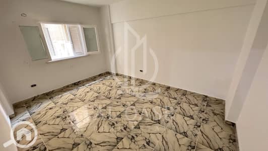 2 Bedroom Apartment for Sale in Smoha, Alexandria - IMG_2883. jpg