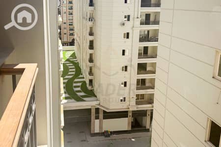 فلیٹ 3 غرف نوم للايجار في سموحة، الإسكندرية - 1 (1). jpg