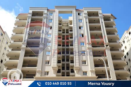 فلیٹ 4 غرف نوم للبيع في سموحة، الإسكندرية - 1. jpg