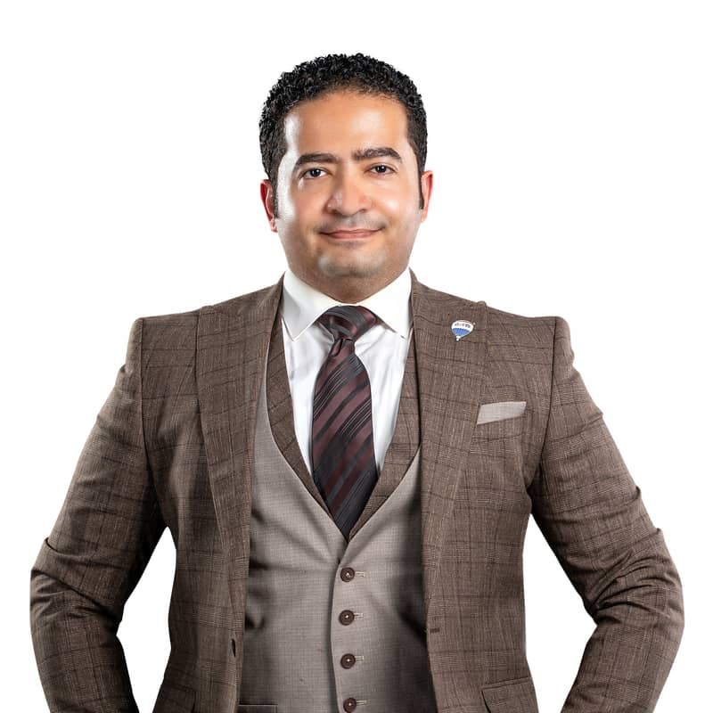 مصطفي شكر