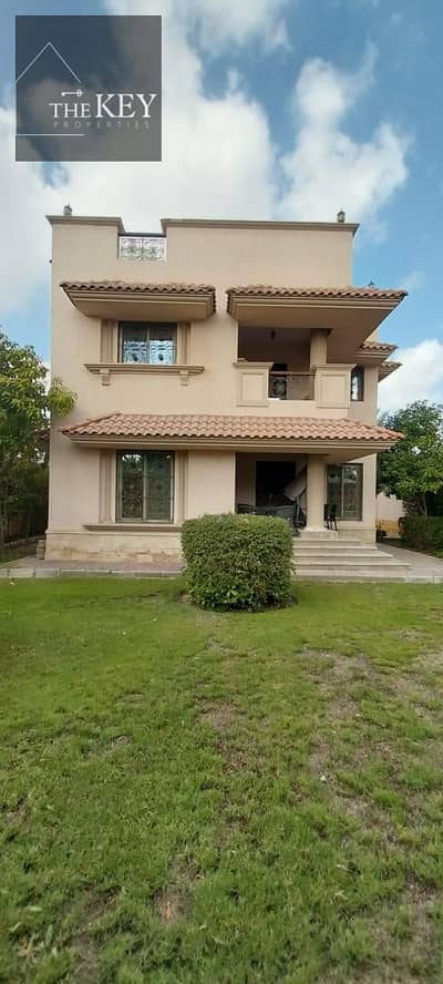 5 Bedroom Villa for Sale in Sheikh Zayed, Giza - WhatsApp Image 2025-08-20 at 2.06. 09 PM (1). jpeg