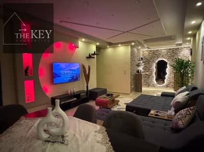 3 Bedroom Flat for Sale in Sheikh Zayed, Giza - f1823b22-2cfd-4883-a421-7fb6dcc8b884. jpg