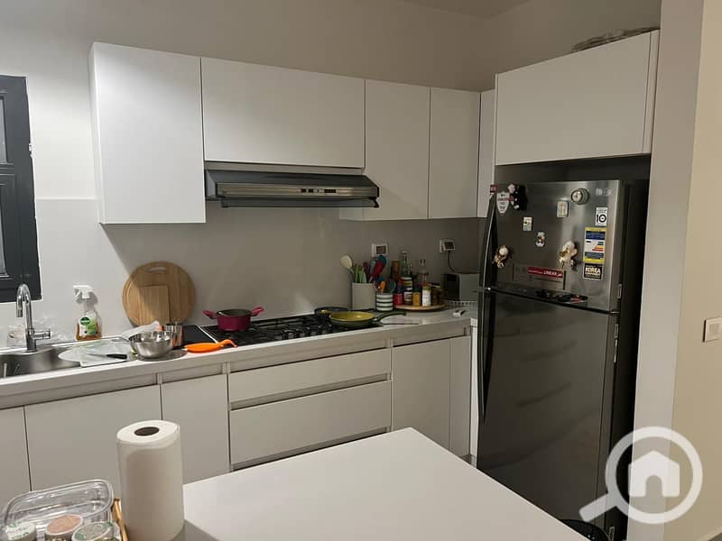 3 f167de13-ba78-4529-b094-2058e9ff5aaf. jpg