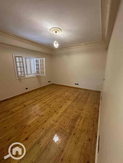 شقة 4 غرف نوم للايجار في ستانلي، الإسكندرية - f234c0a0-7a10-4e5c-a6e3-3e9d03baf460. jpg
